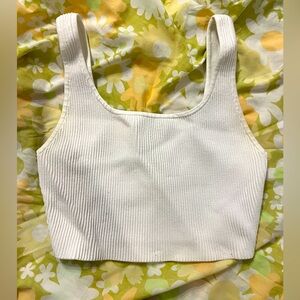 Aritzia Babaton White Ribbed Cropped Tank Top